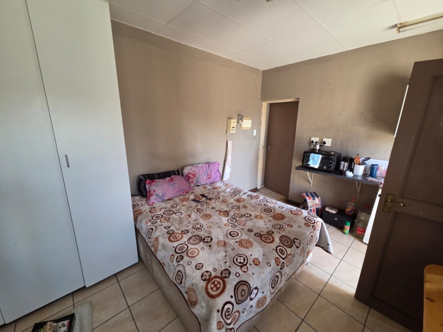 1 Bedroom Property for Sale in Willows Free State